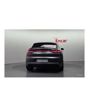 Para Porsche Cayenne 4.0 Turbo Coupé, Modelo de Junio de 2023, con 69,011 km, Volante a la Izquierda, Asientos de Cuero, Cámara Trasera - Product Image 4
