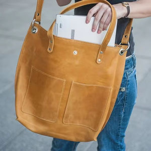Bolso Tote de Cuero Genuino Hecho a Mano para Mujer, Bolsos de Hombro de Lujo para Uso Diario LTB-0227 - Product Image 1