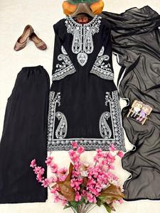 Women Black CHINNONSILK Salwar Kameez With Embroidered Dupatta Traditional Casual Wear India Pakistan Style Ankle Length Regular - Product Image 4
