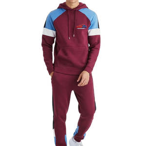 Survêtement d'entraînement uni pour hommes – Grande vente – Survêtements personnalisés ajustés et respirants pour adultes - Product Image 1