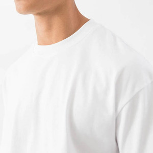 เสื้อยืดผู้ชายผ้าฝ้ายหนานุ่มสีดำล้วน-ผ้าฝ้าย 100% ดีไซน์เรียบง่าย แห้งเร็ว ระบายอากาศได้ดี - Product Image 3