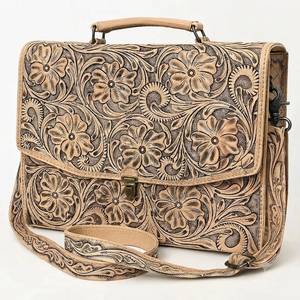 Sac pour ordinateur portable et porte-documents en cuir véritable fait main, gravé à la main avec des motifs floraux - Product Image 1