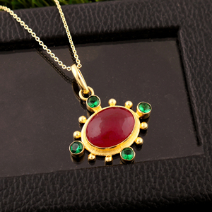 Women's fashion necklace ruby jade with emerald quartz oval pendant necklace 18k gold plated <b>beaded</b> designer statement necklace - Product Image 2