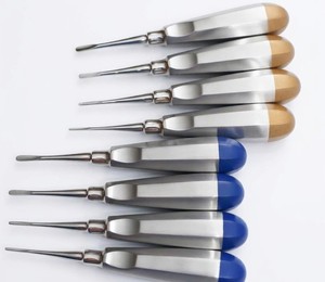 ชุดเครื่องมือผ่าตัดทางทันตกรรมแบบตรง 8 ชิ้น ของเยอรมัน พร้อมอุปกรณ์ยกปลายรากฟันแบบ Luxating สำหรับการถอนฟัน - Product Image 4