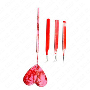 Pinzas para Pestañas en Forma de Corazón de Primera Calidad con Logotipo Personalizado, Puntas de Acero Inoxidable Puntiagudas, Herramienta de Espejo para Volumen de Pestañas ZULLO INDUSTRIES - Product Image 6