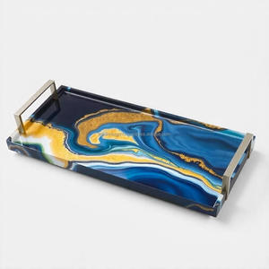 Bandeja de resina epoxi con diseño de mármol elegante y acabado brillante, Perfecta para servir fiestas, comedor y decoración del hogar - Product Image 4