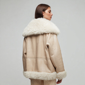 เสื้อแจ็คเก็ตหนังขนสัตว์คุณภาพสูงระดับหรู - Product Image 4