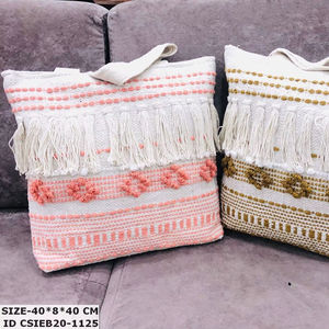 Bolso de Mano de Algodón Ecológico Hecho a Mano por Craftstages International, con Cierre de Cremallera y Bordado con Patrón de Hilos - Product Image 1