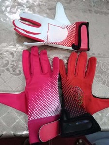 Guantes de Estilo Moderno a Precio Razonable, Guantes de Fútbol Americano con Logotipo Personalizado Impreso, Guantes Gaélicos al por Mayor - Product Image 3