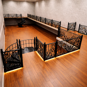 Rampe de balcon en fer forgé sur mesure pour maisons modernes – Solutions durables, décoratives et sécurisées pour la conception de balcons extérieurs - Product Image 2