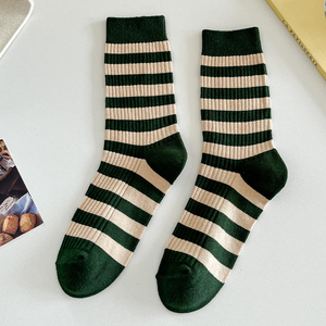 Colorful Fashion Casual Sports Spandex/Polyester Crew Men's <b>Socks</b> Quick Dry Anti-Bacterial Breathable Anti-Slip Digital Print - Product Image 4