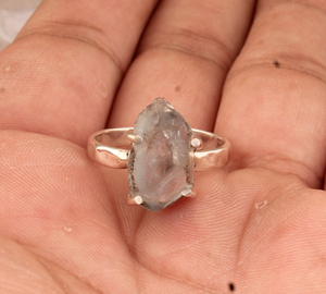 Bague de luxe en argent 925 de haute qualité avec pierre naturelle Aquamarine bleu clair, élégante et spectaculaire - Product Image 3