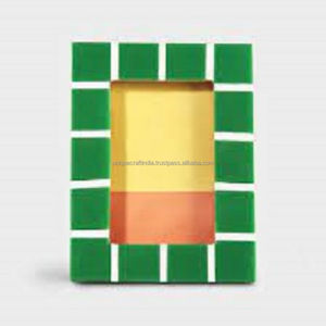 Cadre photo en bois fait main, finition ivoire massif, accent décoratif minimaliste et classique pour la maison - Product Image 5