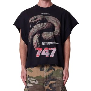 เสื้อยืดคอกลมแขนสั้นสีดำสำหรับผู้ชาย ทรงโอเวอร์ไซส์ ลายพิมพ์งู สไตล์สตรีทแวร์ ผ้าเจอร์ซีย์คอตตอน 100% - Product Image 1