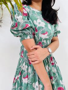 เดรสยาวลายดอกไม้ลำลอง คอกลม แขนสั้น มีกระเป๋า ผ้าฝ้ายปักลายพิมพ์บล็อก สไตล์เดรสยาวสำหรับผู้หญิง - Product Image 5