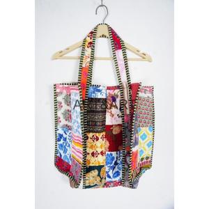 กระเป๋าถือผ้าฝ้ายพิมพ์ลายปะติดปะต่อ กระเป๋าผ้าฝ้ายพิมพ์ลายบล็อกอินเดีย กระเป๋าผ้าควิลท์ กระเป๋าหิ้วชายหาด - Product Image 3