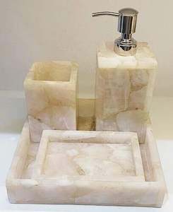 Ensemble de salle de bain de luxe style hôtelier en marbre avec distributeur de savon, porte-brosse à dents, gobelet et plateau - Product Image 2