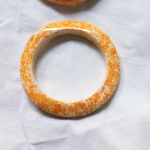 Bracelets en résine au design unique, bracelets très demandés - Product Image 4