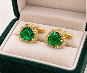 Boutons de manchette personnalisés en émeraude verte pour hommes, boutons de manchette en émeraude de laboratoire, bijoux plaqués or et argent, vente en gros - Product Image 1