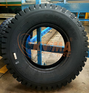 Pneus de remorque pour camion léger, personnalisables, nouveaux, 750-16 700-15, solides, KUMA K702, garantie de 12 mois, remplacement/réparation, fabriqués au Vietnam - Product Image 3