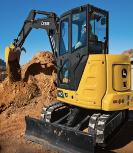 Mini-excavatrice compacte John Deere avec performances hydrauliques puissantes, construction robuste et fonctionnement fluide pour la construction - Product Image 6