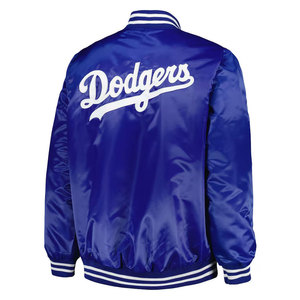 Veste de baseball universitaire rose en satin, style bomber, qualité supérieure, vêtement décontracté haut de gamme pour hommes et femmes - Product Image 4