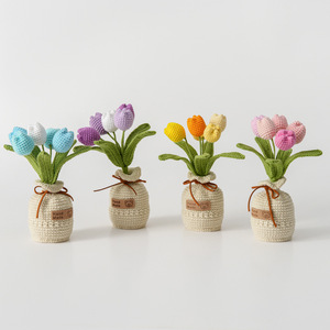 New Styles Handmade Crochet Tulip Flower Emotional Support Desktop Decoration Piece Multi-Head for Large Valentine's Day Gift