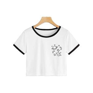 Top corto alto para mujer, camiseta de gran tamaño de algodón 100%, transpirable, informal, de tela lisa, cuello en contraste, con borde, Spandex, venta al por mayor, barata - Product Image 2