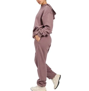 2026 survêtement personnalisé pour femmes ensembles de survêtements Baggy poids lourd français éponge coton droit jambe large pantalon de survêtement évasé - Product Image 6