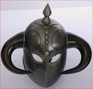 Réplique de casque de guerrier médiéval en acier avec ailes en bois, gravé, cadeau - Product Image 3