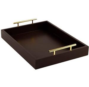 Plateau de service en bois, conçu avec un matériau en bois de qualité supérieure, forme rectangulaire élégante, construction robuste et solide, poignées en métal doré élégantes. - Product Image 1