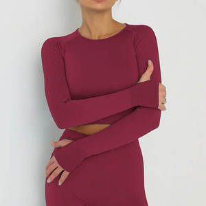 Conjunto de Yoga de Alta Calidad para Mujer, 2 Piezas, Antibacteriano, Spandex/Nailon, Ropa Deportiva Transpirable, Cierre Elástico en la Cintura, Diseño Liso - Product Image 3