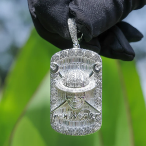 Pendentif Bouclier Roi du Monde pour Homme, en Alliage Plaqué Argent, Breloque Hiphop avec Micro-Incrustation de Strass en Cristal - Product Image 2