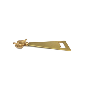 Abridor de botellas metálico dorado con un diseño elegante y detalles de texto de buena suerte, creando un accesorio impresionante para fiestas. - Product Image 6