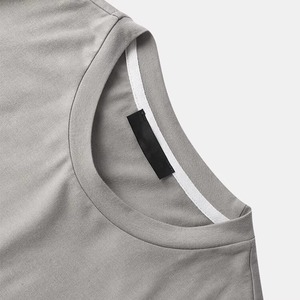 Camiseta de Verano Personalizada para Hombre, de Manga Corta, Protectora, de Primera Calidad, Fabricada por un Fabricante de Camisetas para Hombre - Product Image 6