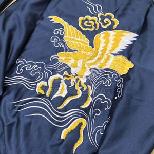 Chaqueta Sukajan Original de Material Satinado Suave, Diseño Personalizado, Costuras de Alta Calidad para Compradores - Product Image 5