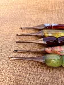 Belladec High Performance Durable Eco-Friendly Resin <b>Crochet</b> <b>Hook</b> Wooden Handle Designed for Easy Yarn Glide Smooth Stitching - Product Image 6