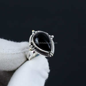 Bague longue en argent sterling 925, pierre précieuse onyx classique, bague statement, argent plaqué, onyx noir, bijoux pour les fêtes - Product Image 3