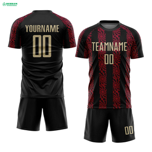 Maillots de football personnalisés en gros – Ensembles d'uniformes d'équipe sur mesure – Meilleures ventes – 100 % polyester léger et écologique - Product Image 2