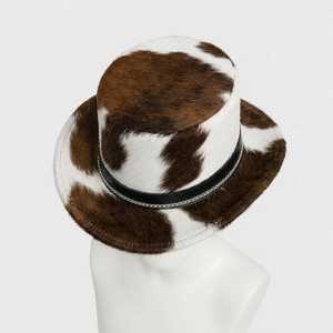 Sombrero de Vaquero de Piel Sintética con Bordado 3D Personalizado, Diseño de Vaca, Estilo Europeo Americano, Unisex, para Adultos, para las Cuatro Estaciones, para Fiestas al Aire Libre - Product Image 1