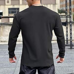 Sudadera Deportiva para Hombre, Corte Ajustado, Tecnología de Alto Rendimiento, Felpa Térmica, Top para Entrenamiento - Product Image 1