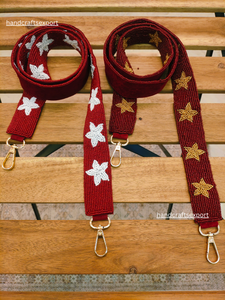 Correa de Cuentas Ligera y Ecológica Hecha a Mano con Patrón de Estrellas Rojas, Blancas y Doradas, Accesorio de Moda para Bolsos - Product Image 2