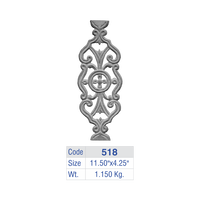 Élément de balustre moderne en fonte, emblème central circulaire, croix, motifs de volutes symétriques pour garde-corps de balcon sans cadre