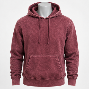 Sweat à capuche délavé pour homme avec variation de couleur distinctive, texture douce et silhouette décontractée, idéal pour une collection avant-gardiste. - Product Image 1