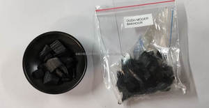 Bakhoor Oudh Premium Moderne en Copeaux de Bois, Brûleur d'Encens Artisanal Arabe, Exportateur de Parfums - Product Image 4