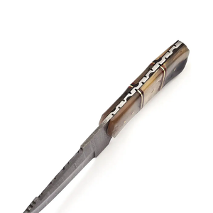 Couteau artisanal personnalisable en acier Damas avec manche en bois Pakka et étui en cuir disponible chez ZA Damascus Maker - Product Image 3