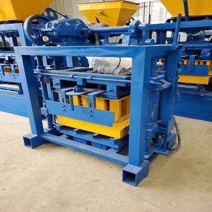 Machine automatique de fabrication de blocs de béton QT4-25, ligne de production hydraulique de briques de ciment, pavés, blocs creux et pleins - Product Image 3