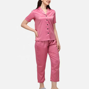 ชุดนอนผู้หญิงสวมใส่สบายมีสไตล์ - Product Image 3