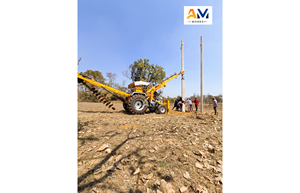 Machine de levage de poteaux pour tracteur avec stabilisateur et extension de cadre de tarière, garantie 1 an - Product Image 4