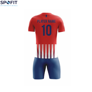 Uniforme Deportivo de Fútbol de Alta Calidad 2026, Tejido Transpirable de Secado Rápido, 100% Poliéster, Diseño de Logotipo de Equipo Personalizado - Product Image 3